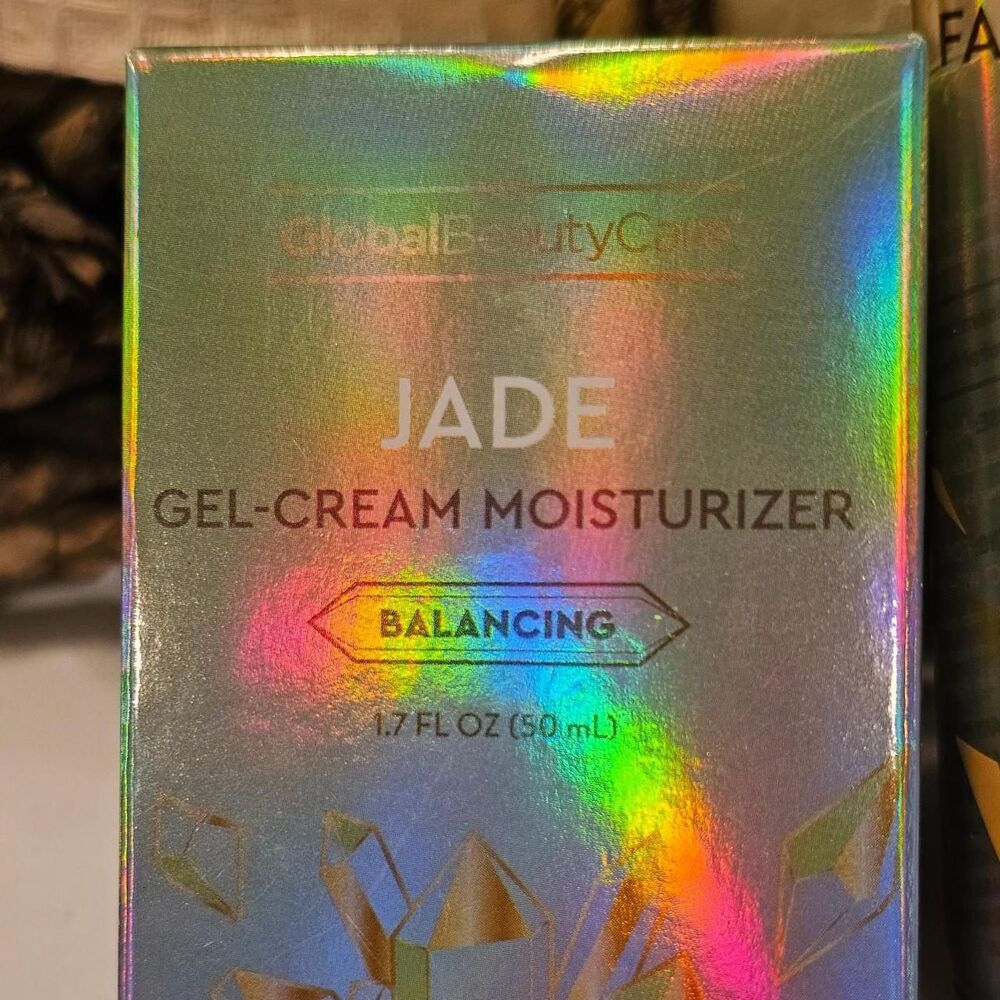 Global Beauty Care Bundle - Picture 2 of 7